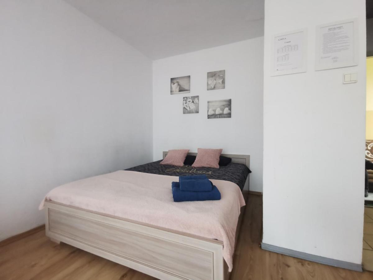 Апартаменти Kawalerka Z Balkonem 27 Ченстохова Екстер'єр фото